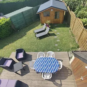 Petite Maison Avec Jardin A 400m De La , Sarzeau France